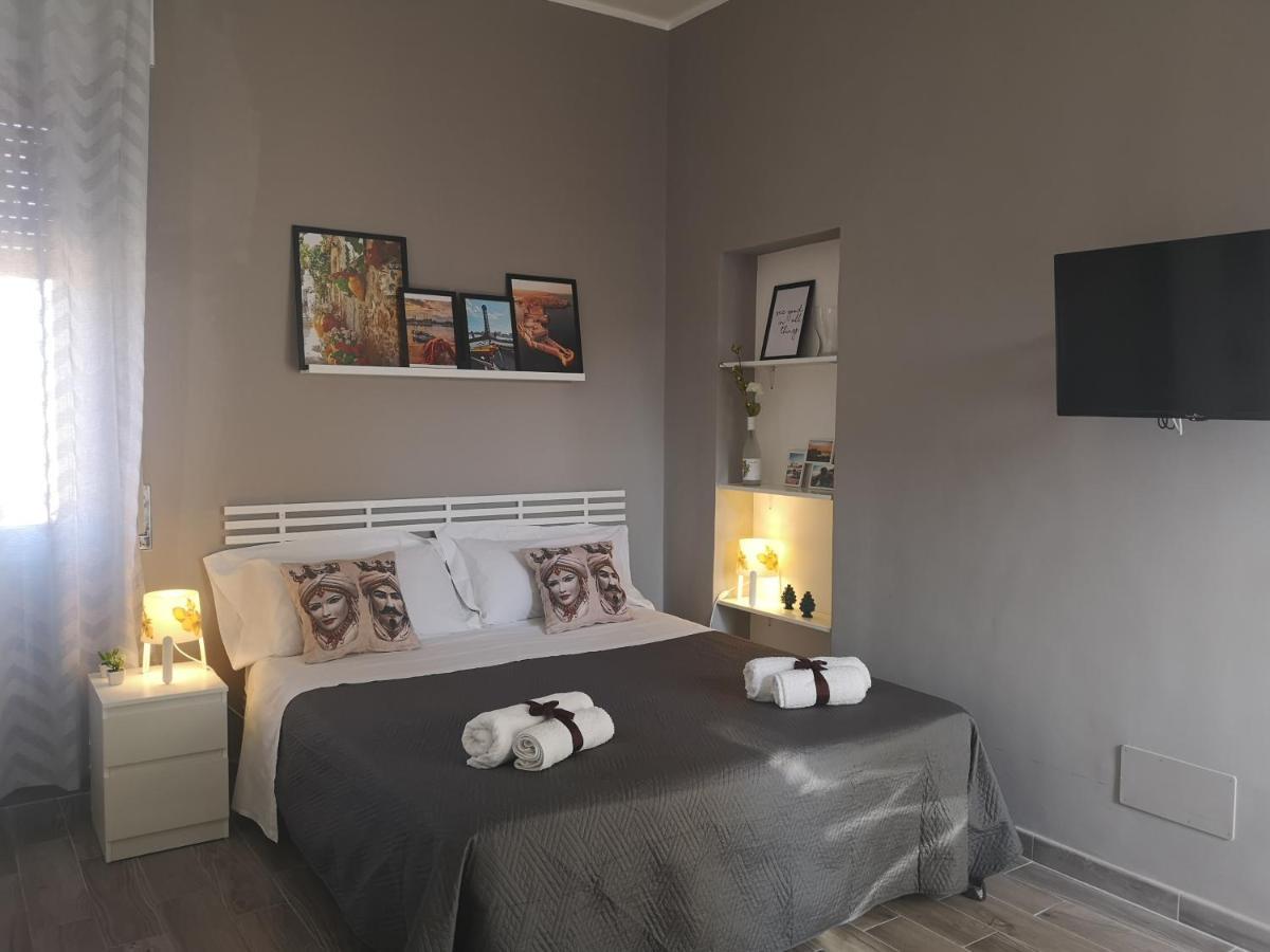 Casa Sicula Apartment Syracuse ภายนอก รูปภาพ