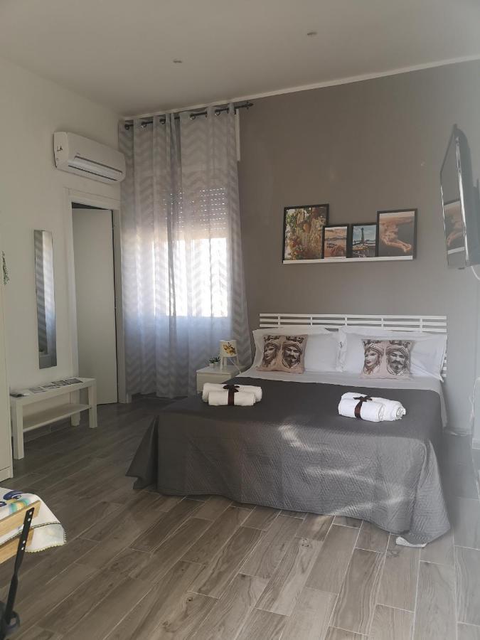 Casa Sicula Apartment Syracuse ภายนอก รูปภาพ