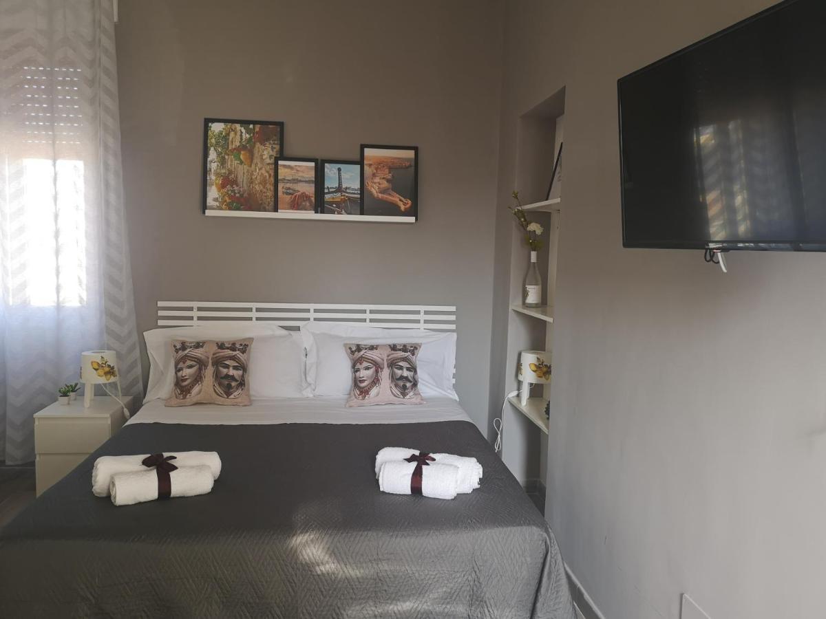 Casa Sicula Apartment Syracuse ภายนอก รูปภาพ